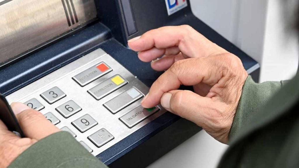 distributeurs de billets